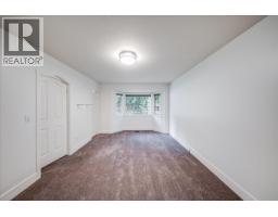 Living room - 2421 12th Avenue, Castlegar, BC V1N4A9 Photo 12