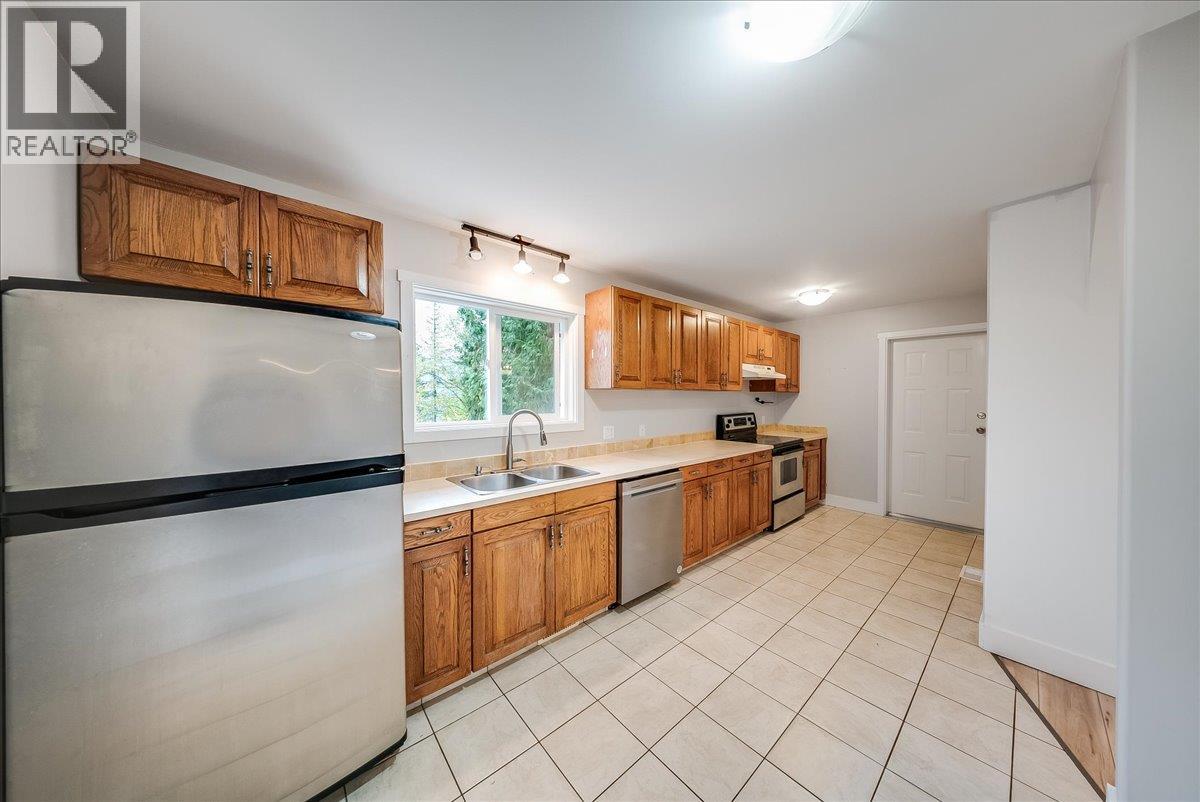 2421 12th Avenue - 9