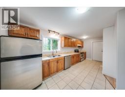 Bedroom - 2421 12th Avenue, Castlegar, BC V1N4A9 Photo 9