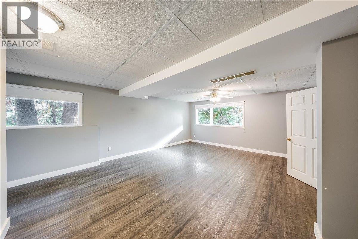 2421 12th Avenue, Castlegar