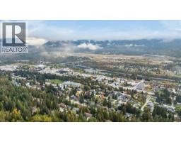 2421 12th Avenue, Castlegar, BC V1N4A9 Photo 48