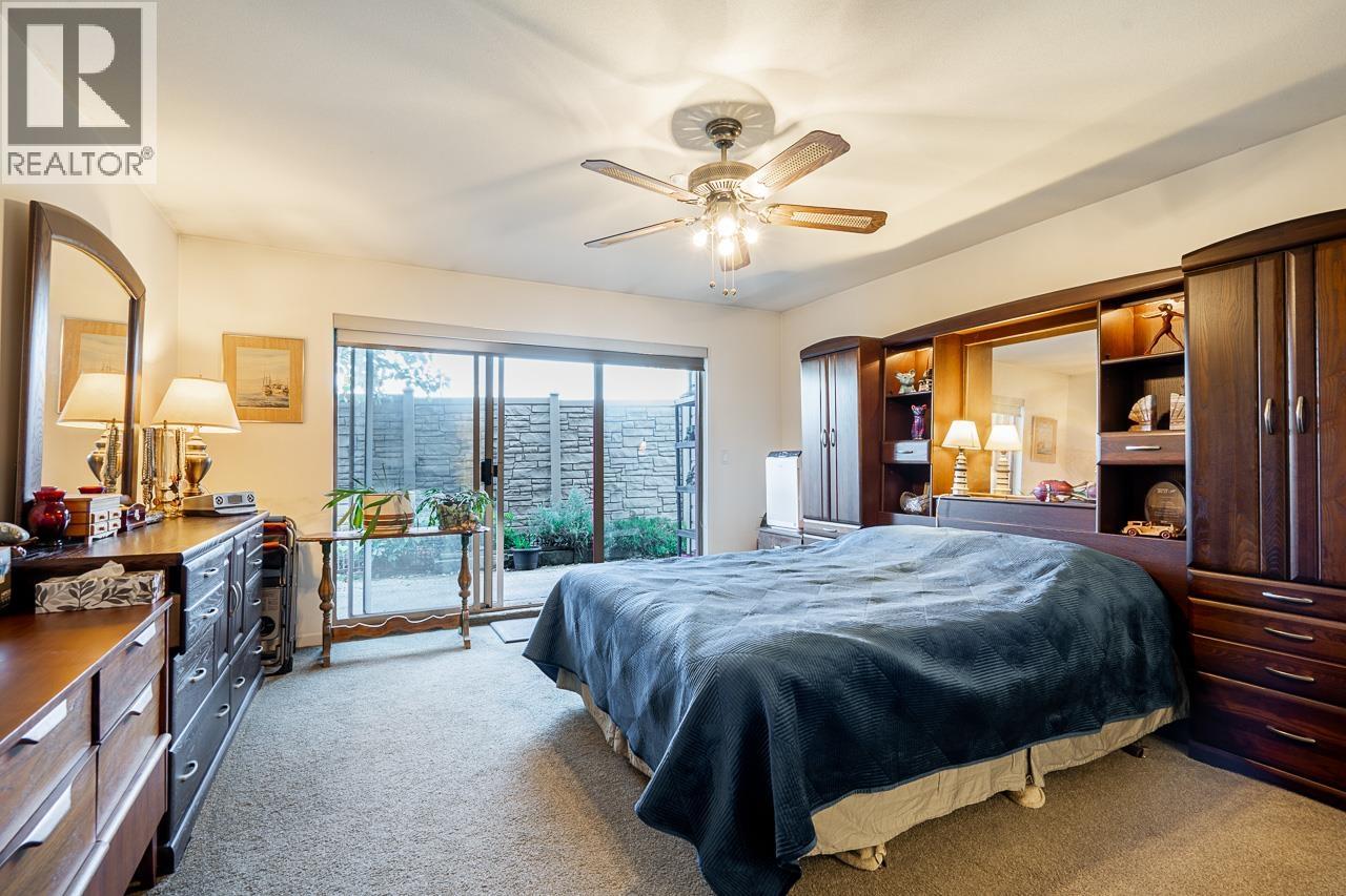 Photo of 33 323 GOVERNORS COURT 18