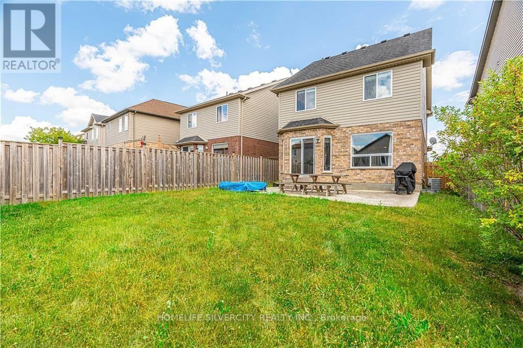 1248 North Wenige Drive, London North, ON photo 3