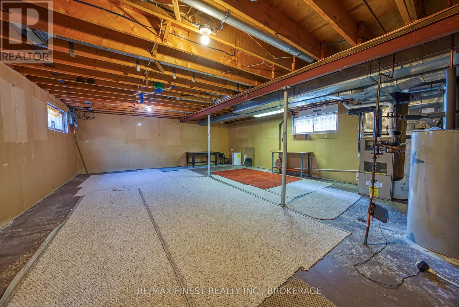 788 Kimberley Street — photo 28