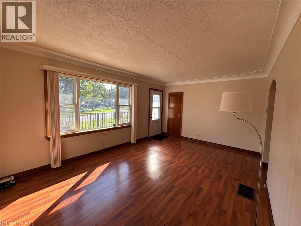 55 POPLAR Street - Image 19