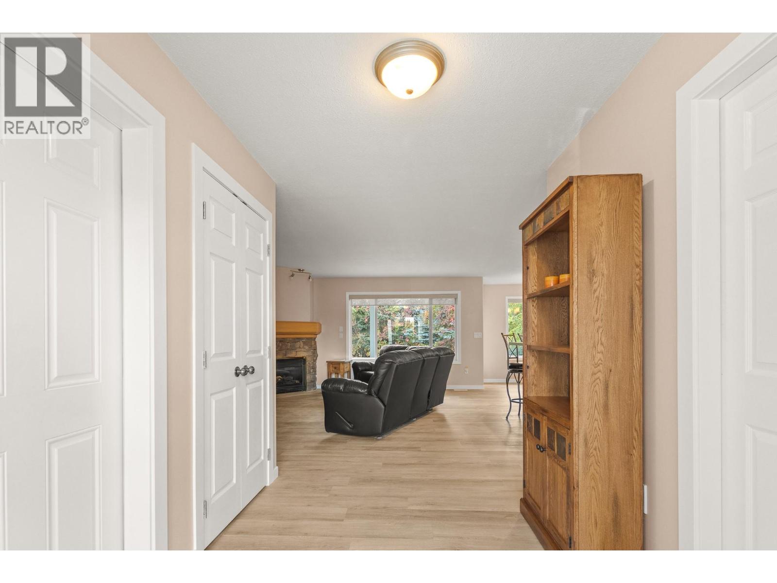 #18 801 20 Street NE - Image 23