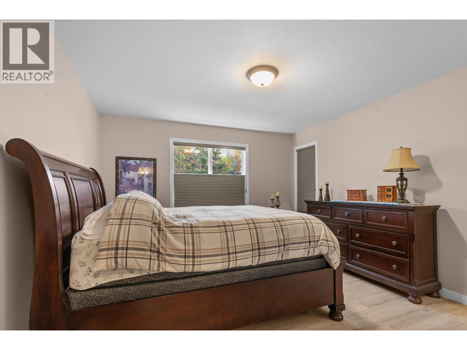 #18 801 20 Street NE - Image 17