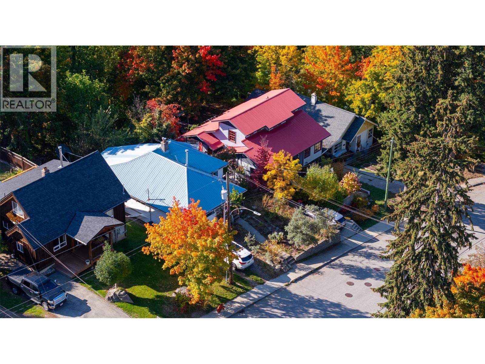 1424 FALLS Street, Nelson