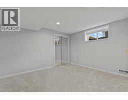 232 Lake Wapta Rise SE - photo 18