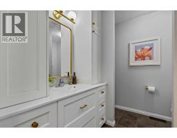 232 Lake Wapta Rise SE - photo 13