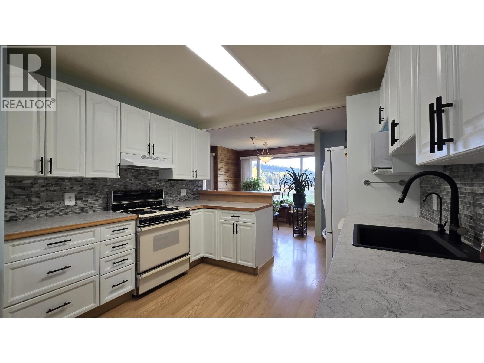 5199 KALLUM DRIVE - 5