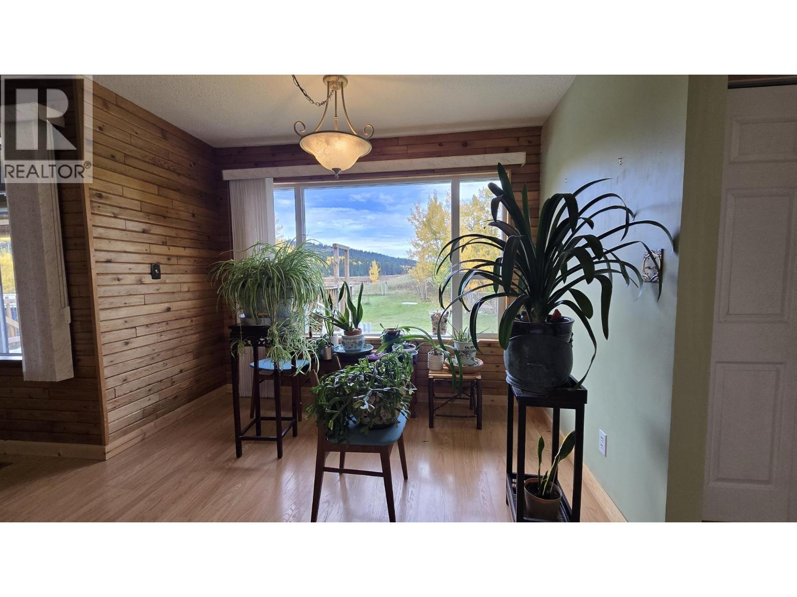 5199 KALLUM DRIVE - 6