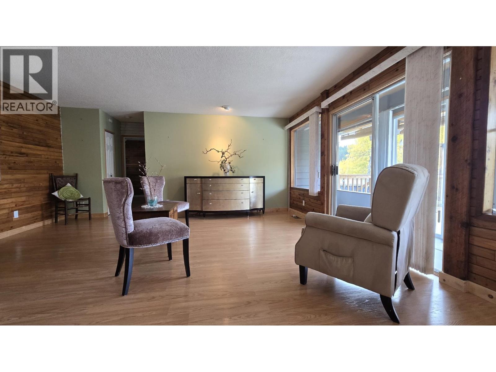 5199 KALLUM DRIVE - 9