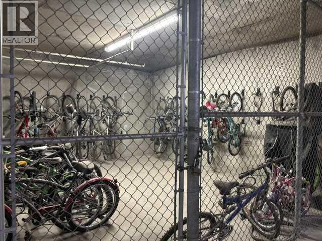 #228 2233 34 Avenue SW - 18