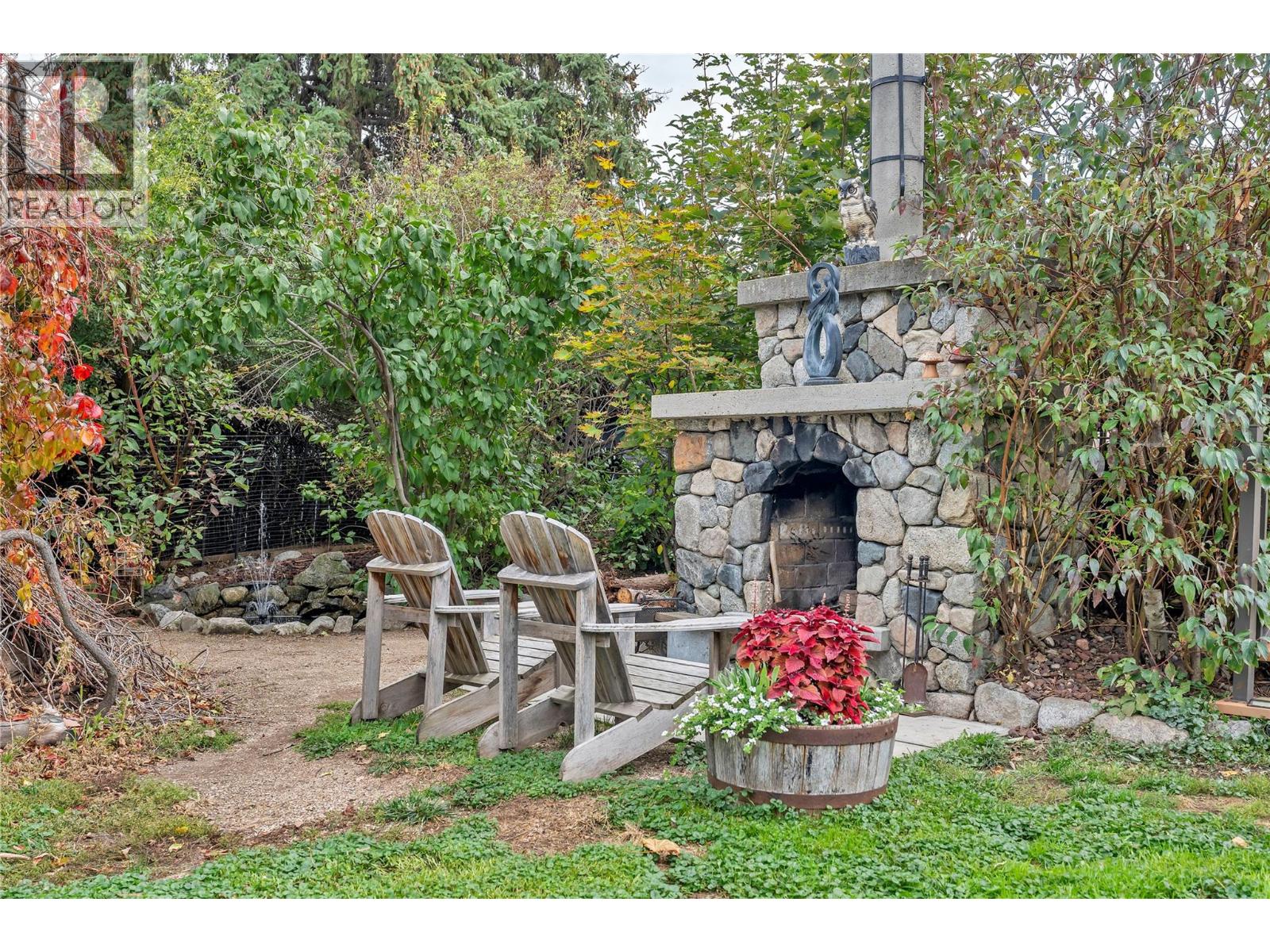 11114 Prairie Valley Road, Summerland
