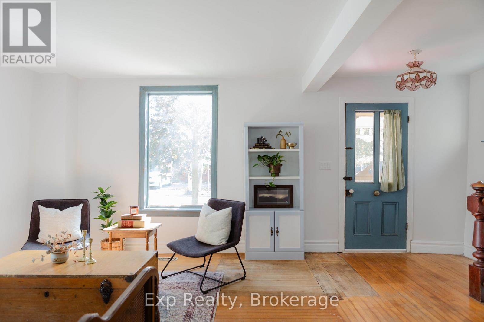 112 FRONT STREET W - 15
