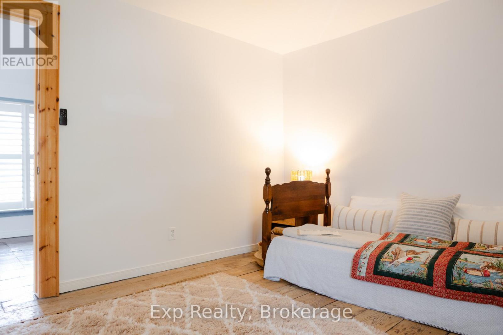 112 FRONT STREET W - 30