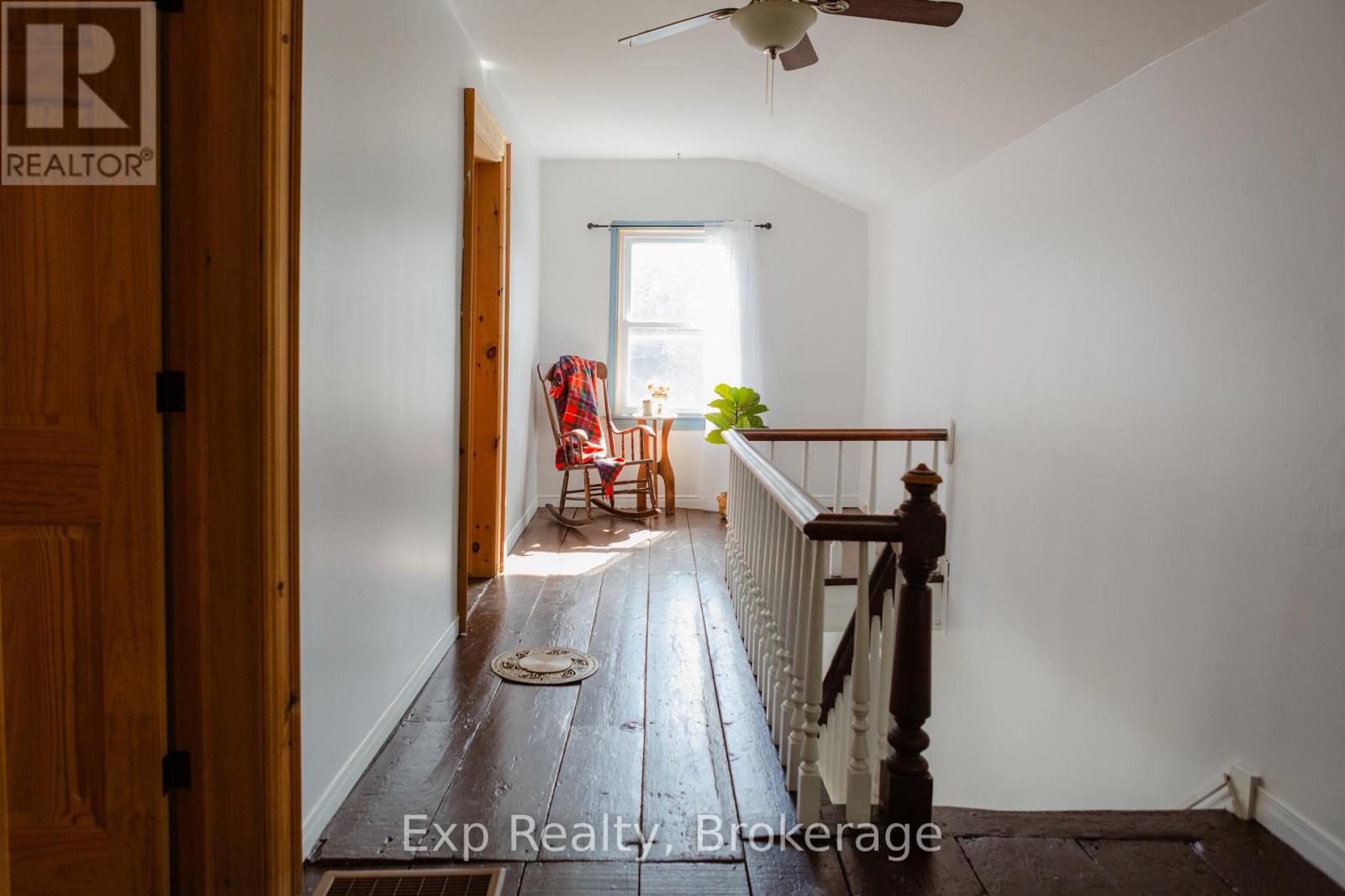 112 FRONT STREET W - 31
