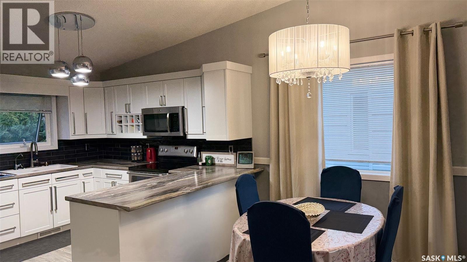 68 Fenson CRESCENT - 10