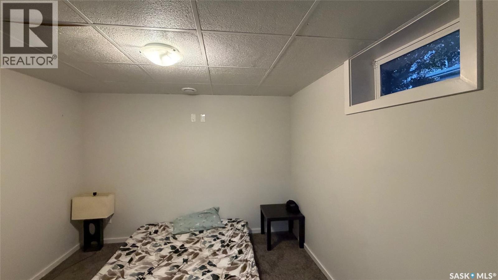 68 Fenson CRESCENT - 36