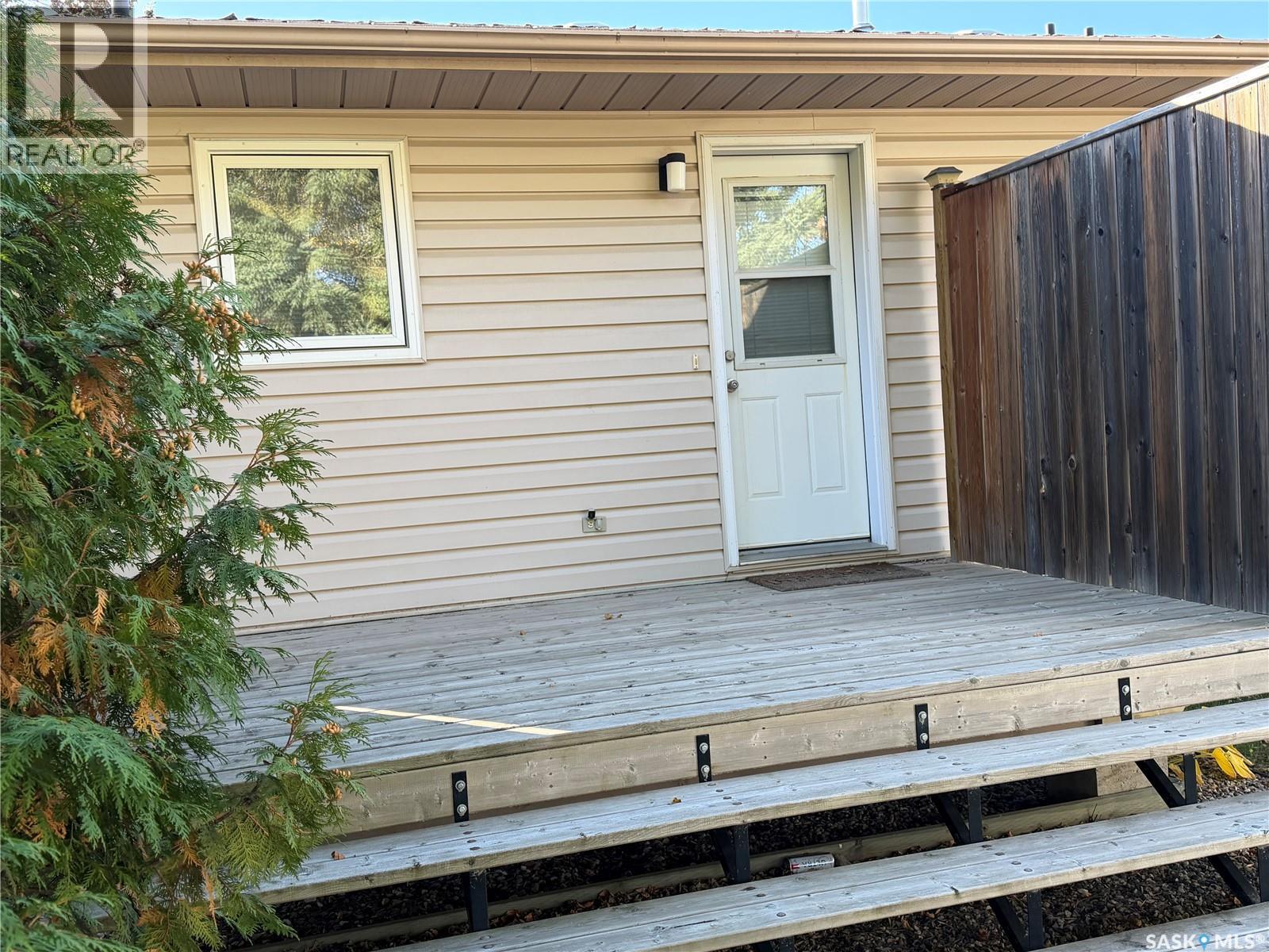 68 Fenson CRESCENT - 42