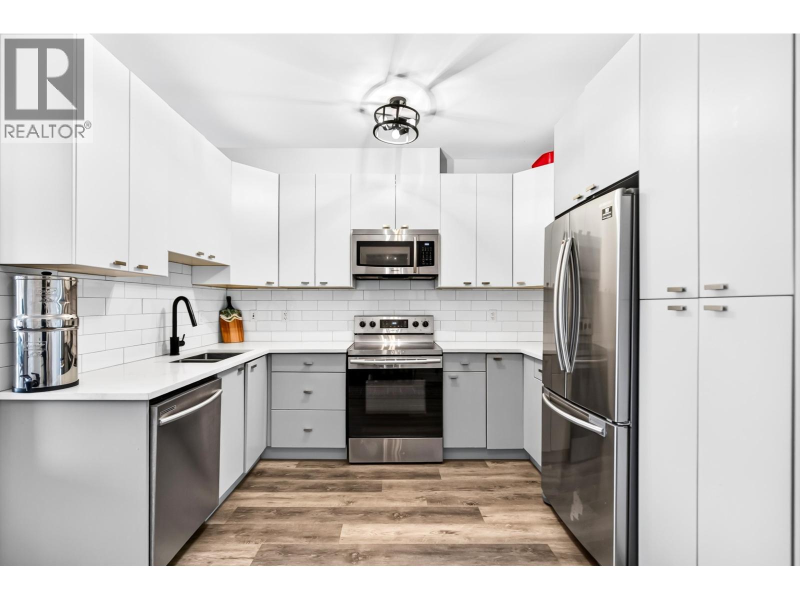 318 12320 222 STREET, Maple Ridge