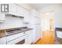 703 1737 Duchess Avenue, West Vancouver, BC V7V1P8 Photo 13