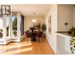703 1737 Duchess Avenue, West Vancouver, BC V7V1P8 Photo 9