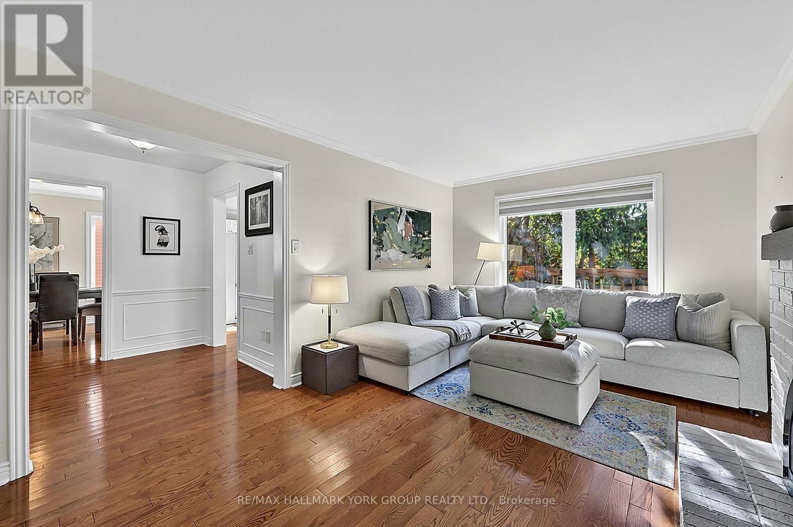 434 Lavas Road, Newmarket, ON photo 16