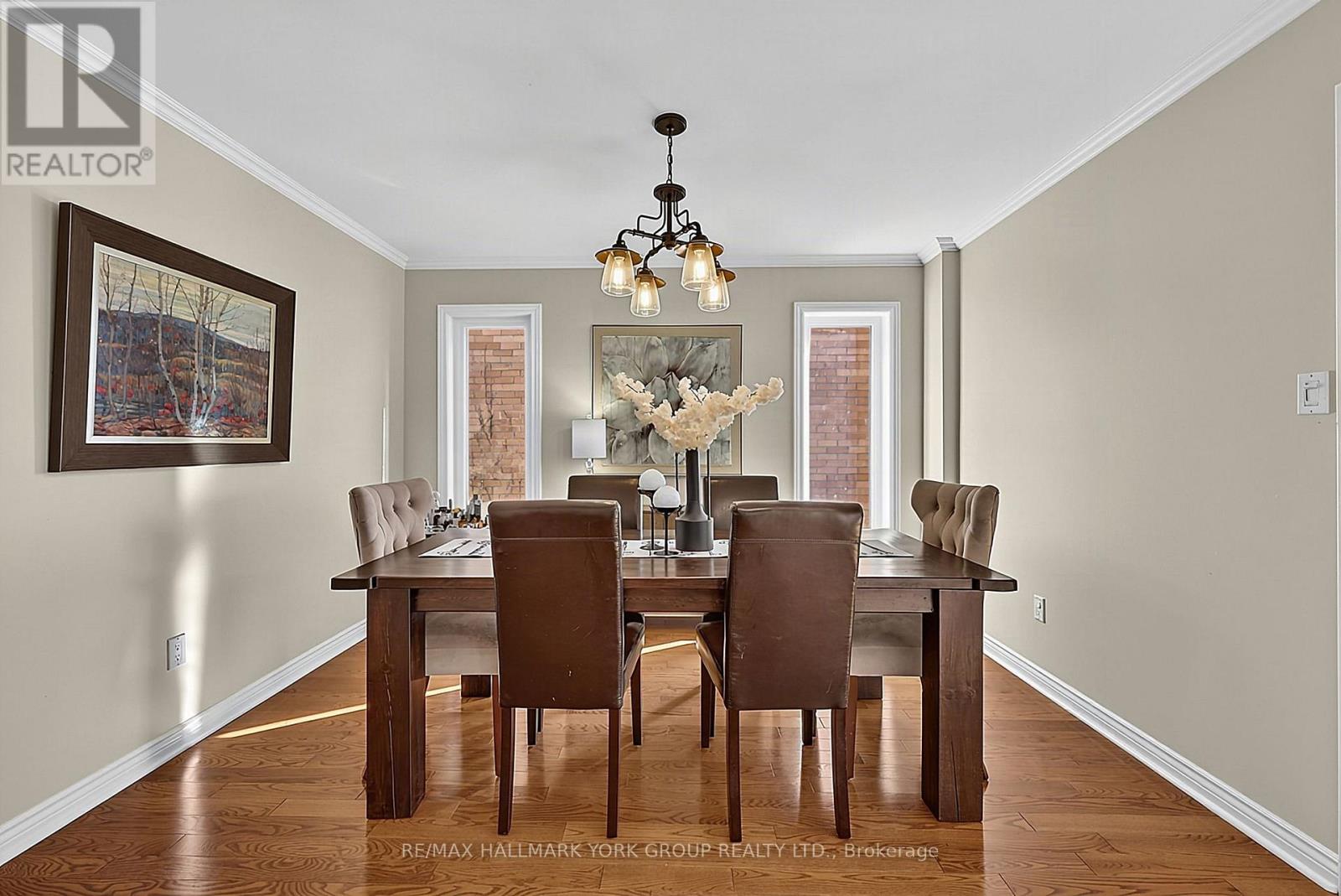 434 Lavas Road, Newmarket, ON photo 7