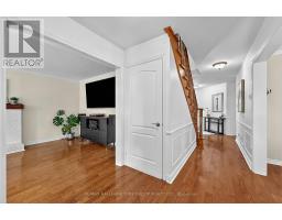 434 Lavas Road, Newmarket, ON L3Y8H4 Photo 13