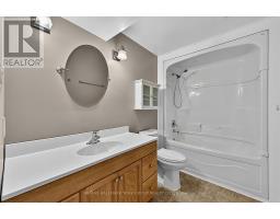 434 Lavas Road, Newmarket, ON L3Y8H4 Photo 34