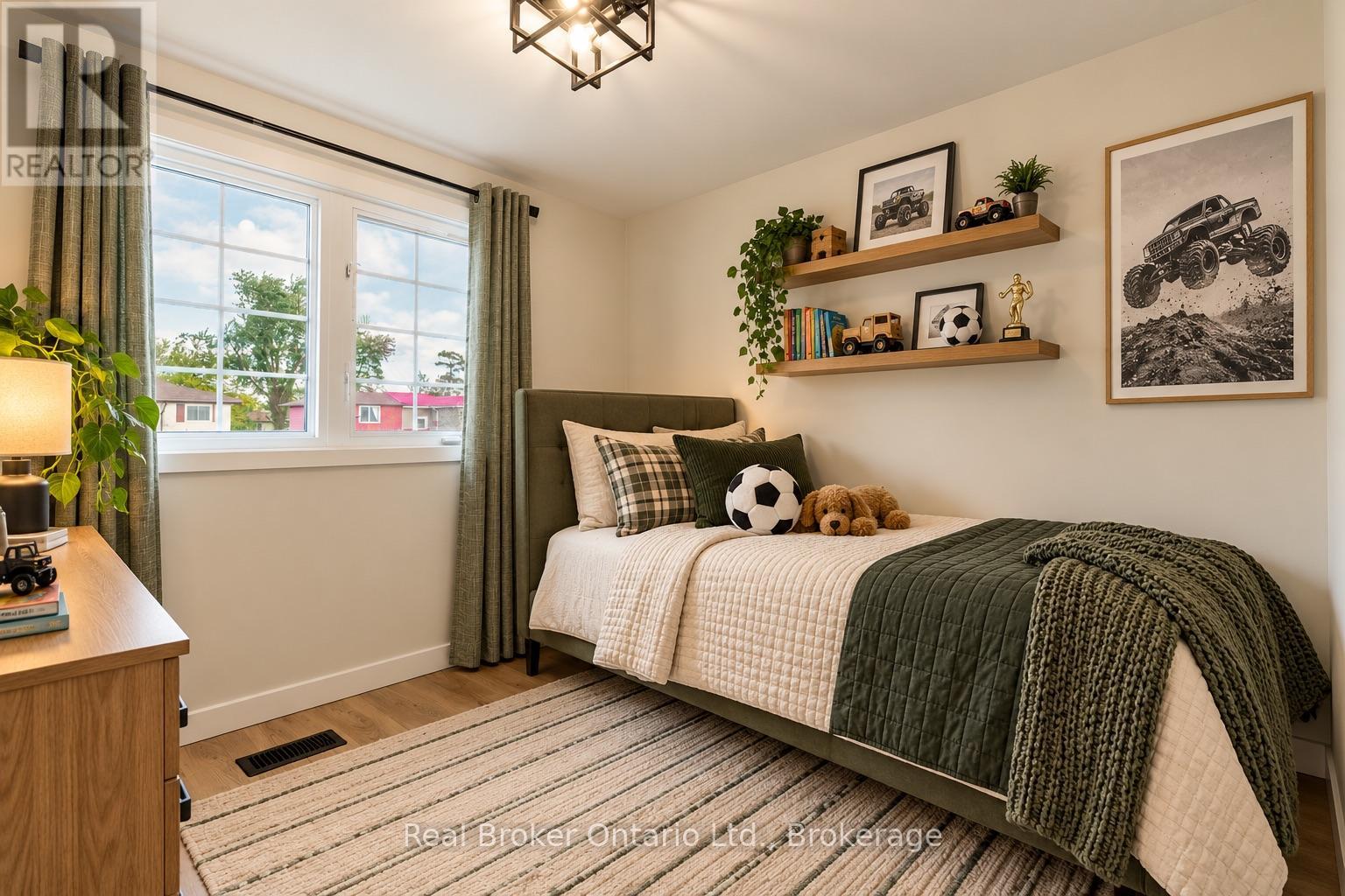 38 CHRISTIE CRESCENT - Image 14