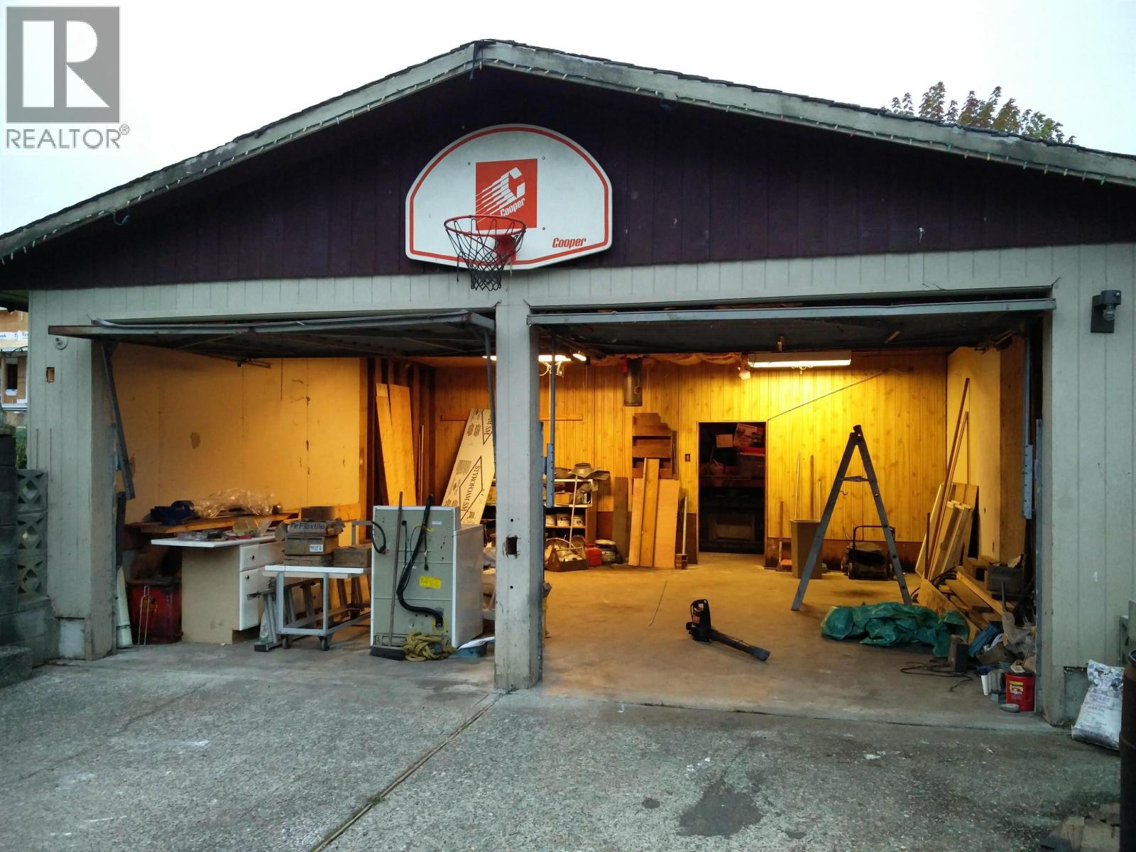 GARAGE 2161 PRAIRIE AVENUE, Port Coquitlam - Image 1
