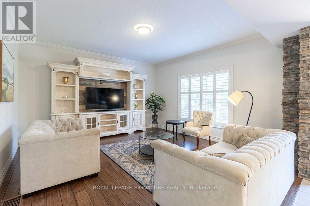 32 Davis Street, Collingwood, ON photo 22