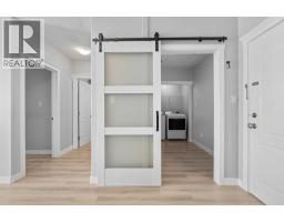 103, 30 Discovery Ridge Close Sw, Calgary, AB T3H5X5 Photo 8