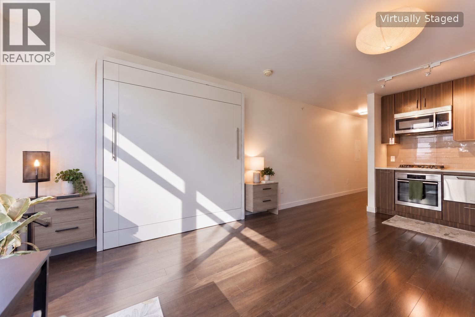 308 608 BELMONT STREET, New Westminster