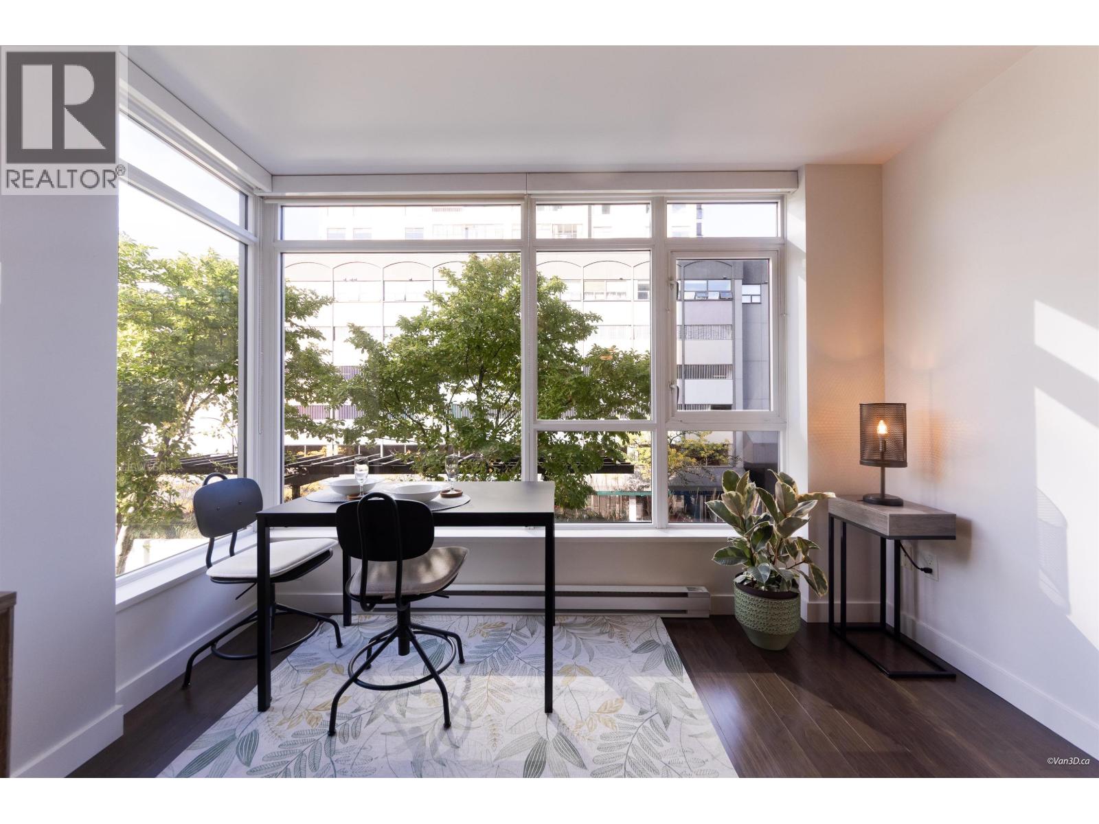 308 608 BELMONT STREET, New Westminster
