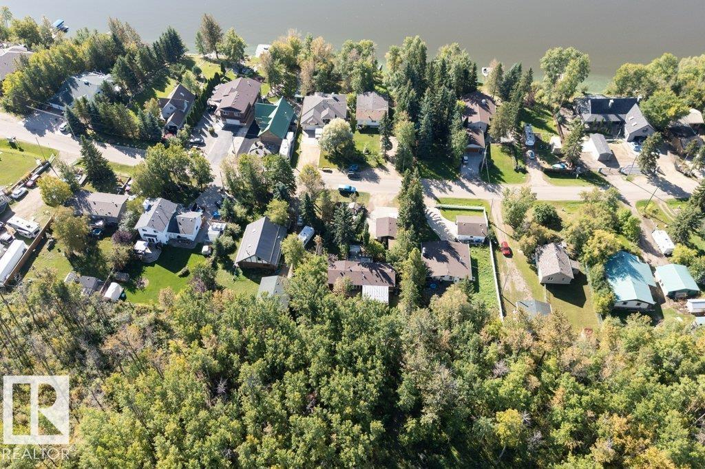 #20 52059 RGE ROAD 220 - 55