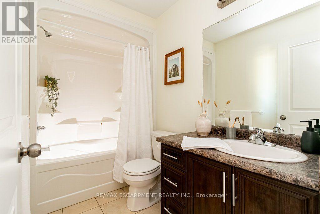 159 Highgate Heights, Hamilton, ON photo 24