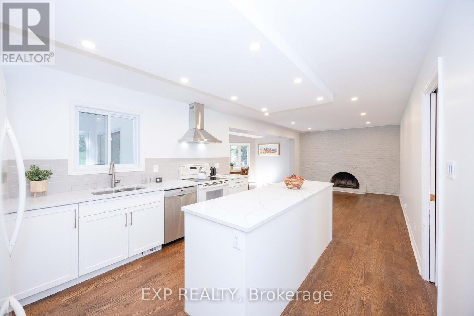 14 CARR CRESCENT - Image 10