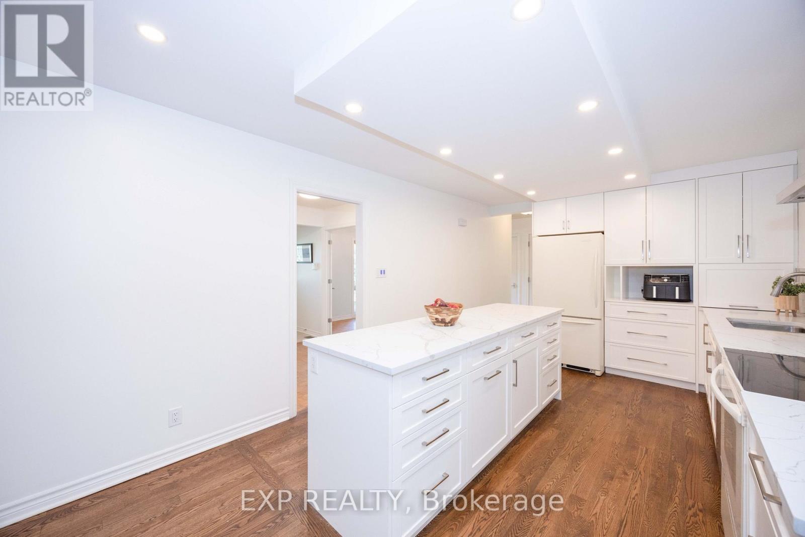 14 CARR CRESCENT - Image 13