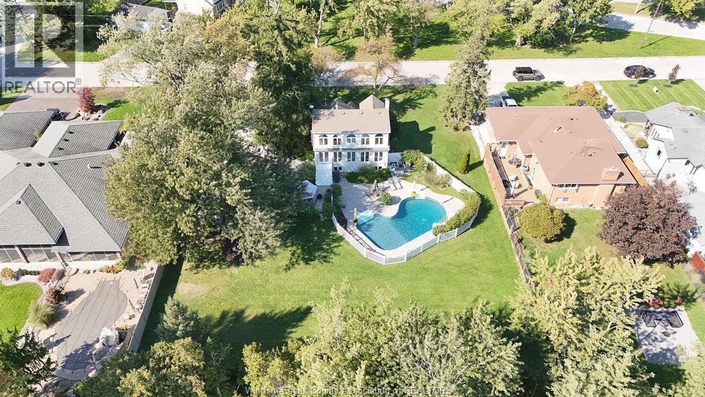 3926 ROSELAND DRIVE West - Image 8