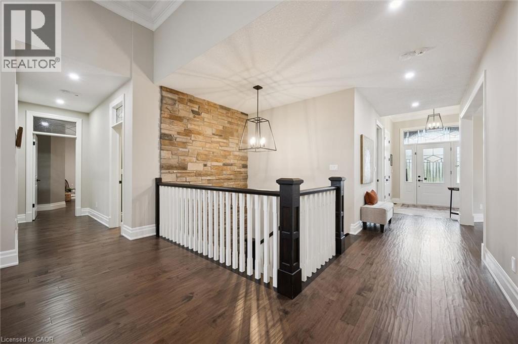 311 TERRACE WOOD Crescent, Kitchener — photo 11