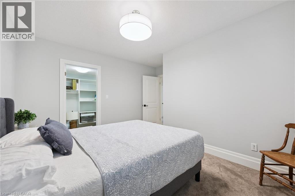 311 TERRACE WOOD Crescent - Image 41