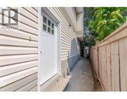688 Latimer Street Unit# 102, Penticton, BC V2A5R6 Photo 38