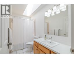 688 Latimer Street Unit# 102, Penticton, BC V2A5R6 Photo 29