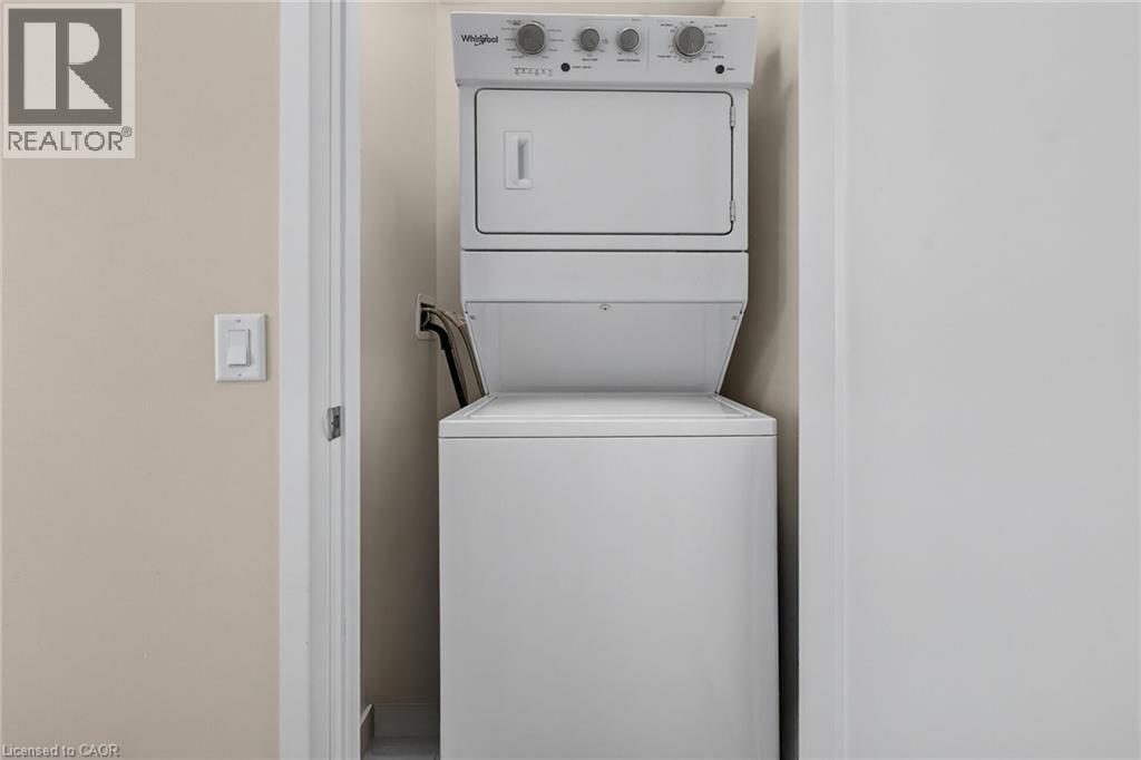 #PH613 16 CONCORD Place - 34