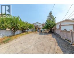 688 Latimer Street Unit# 102, Penticton, BC V2A5R6 Photo 45