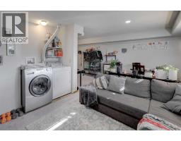 8636 47 Avenue Nw, Calgary, AB T3B2A2 Photo 19